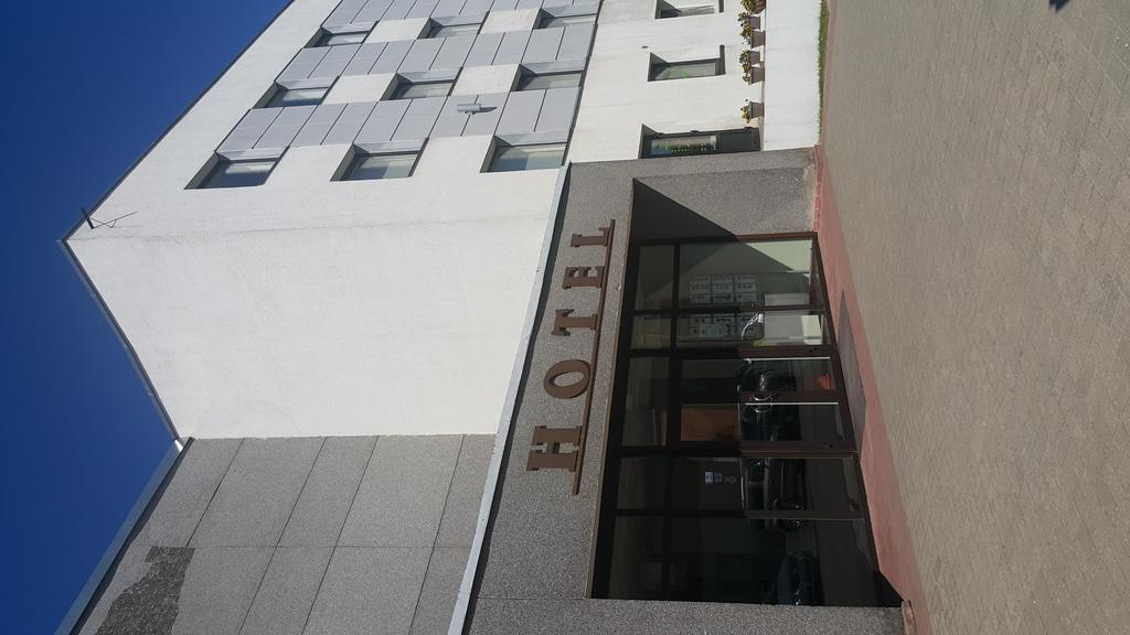 Hotel Gulbene Zewnętrze zdjęcie